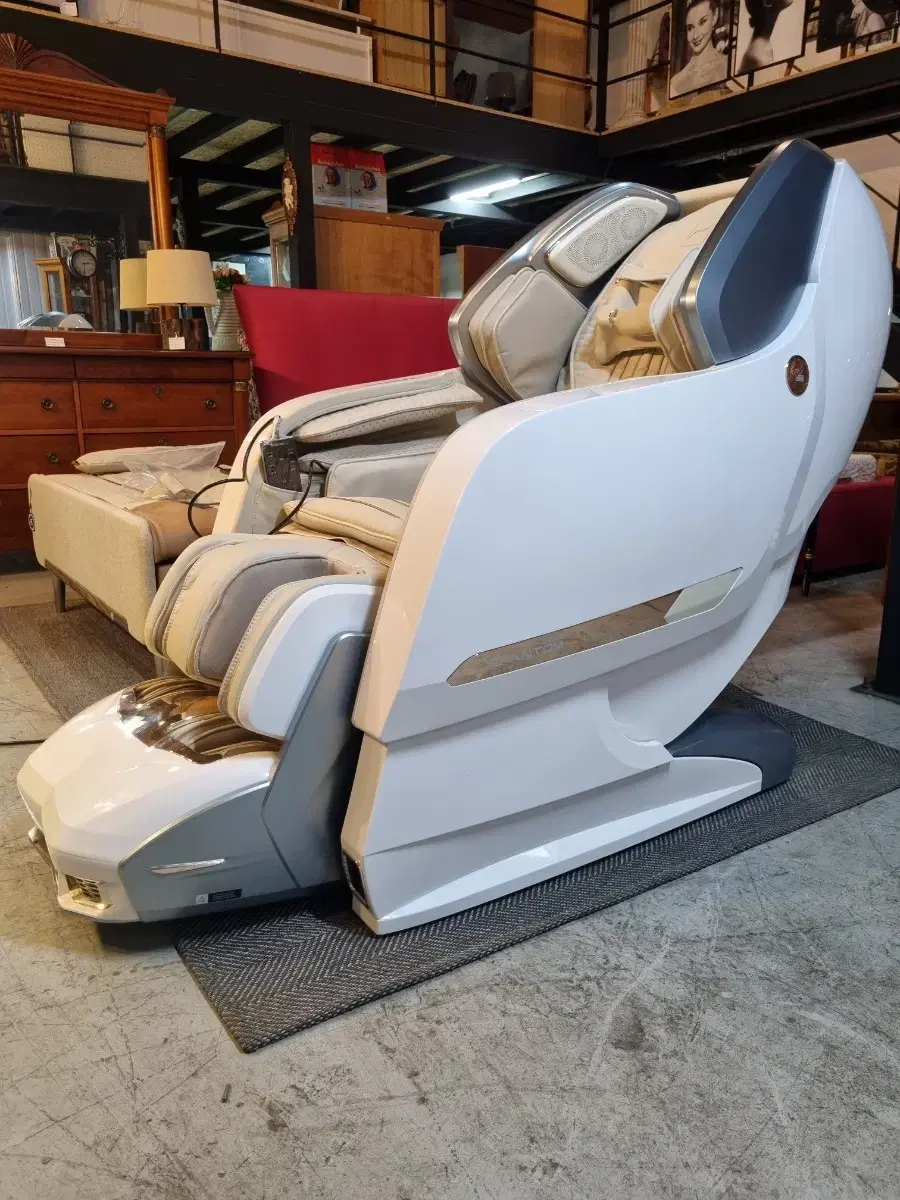 바디프랜드 팬텀 메디칼 안마의자